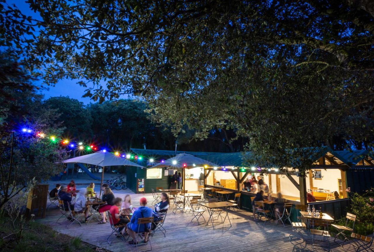 Huttopia Oléron Les Chênes Verts Dolus d'Oléron Esterno foto